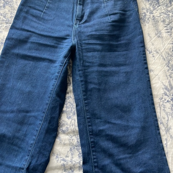 Flare Jeans - Picture 2 of 4